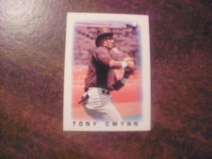 TONY GWYNN 1986 TOPPS BASEBALL MAJOR LEAGUE LEADERS MINI CARD RARE #65