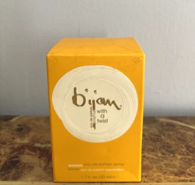 Bijan With A Twist de Bijan 1,7 oz/50 ml eau de parfum spray para mujeres - sin sello - desgaste en estante Foto 1 de 3