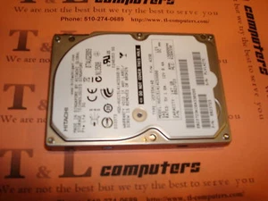 HUC151414CSS600 HITACHI 147 GB 15 K SAS disco rigido 0B23723 USATO - Foto 1 di 2