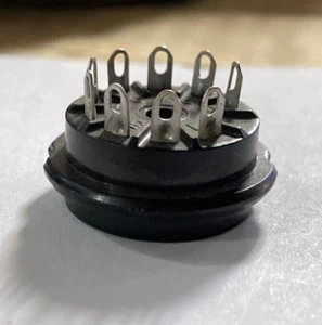 Original 9 pin miniature tube socket. - Picture 1 of 3
