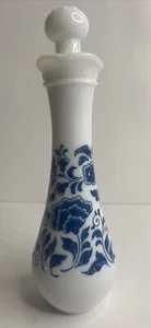 VINTAGE AVON DELFT BLUE MILK GLASS BATH OIL PITCHER - Picture 1 of 6