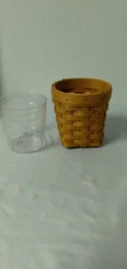 Sm Round Longaberger Basket With Procter. Used But In Good Condition. - Picture 1 of 3