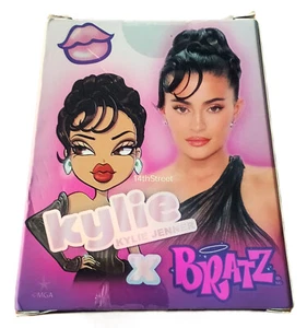 MGA BRATZ X KYLIE JENNER MINI CAPSULE BLIND BOX - Foto 1 di 1