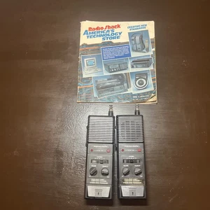 2 realistische TRC-218 3-Kanal Walkie Talkie Transceiver FÜR TEILE NICHT GETESTET - Bild 1 von 9