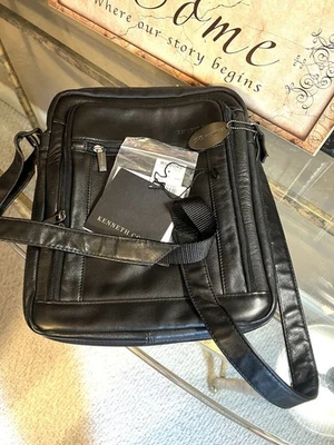 Bolso Bandolera Kenneth Cole Mensajero TRAVEL TOTE de Cuero Negro NUEVO CON ETIQUETAS Foto 1 de 4