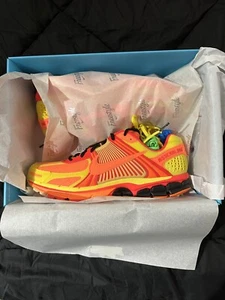 Nike Air Zoom Vomero 5 Doernbecher DB Jaren FD9711-602 Men’s Size 11.5 - Picture 1 of 9