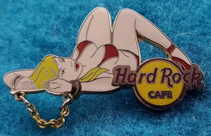 PIN ONLINE HRO SEXY RUBIA ESPOSAS CHICA ACOSTADA 2006 Hard Rock Café LE50 - Imagen 1 de 2