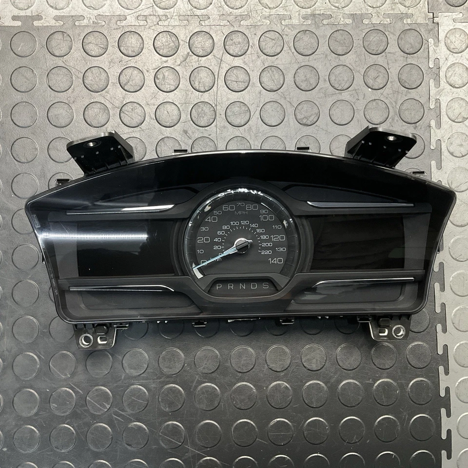 2017-2019 Ford Flex Speedometer Instrument Cluster Gauge OEM 142K Miles  - Image 1 of 4