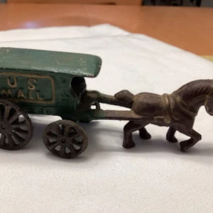 Carrello posta americana vintage in ghisa trainato da cavalli (1) - Foto 1 di 9