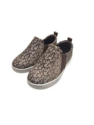 Zapatillas unisex niños talla 7 marrón DKNY nuevas sin caja. Foto 1 de 4