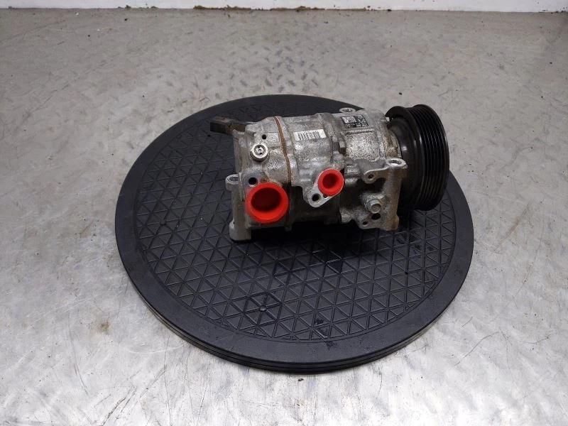 Compresor de aire acondicionado compatible con 17-20 AUDI A4 734797 Foto 1 de 4