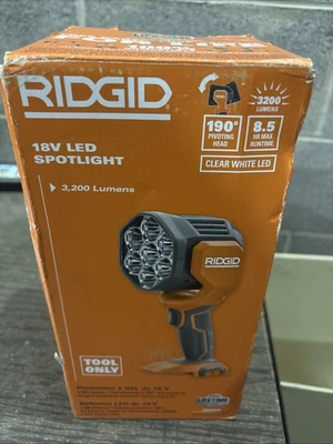 RIDGID 18V Cordless Rotating Head LED Spotlight (Tool Only) - Image 1 of 3