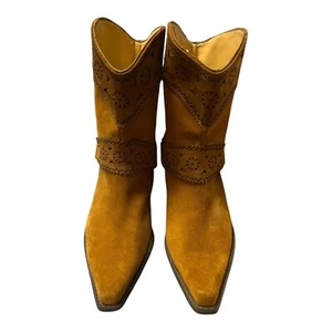Western-Style Tan Suede Ankle Boots With Intricate Cutout Design 10M - Picture 1 of 8