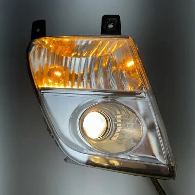 07-10 Conjunto de luces antiniebla del lado del pasajero delantero derecho Saturn Sky OEM Foto 1 de 4