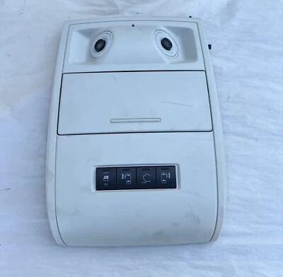 Luz de techo delantero domo Dodge Grand Caravan 2008-2011 fabricante de equipos originales Chrysler Foto 1 de 4