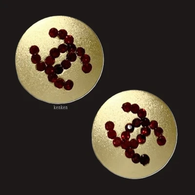 Pendientes CHANEL AUTÉNTICOS Marca de Coco Oro Kenkenjp Logo CC Medalla Estrás Moneda Roja Foto 1 de 4