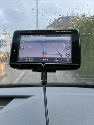 Navigationsgerät MEDION GoPal E4440 M20 (MD 97990) A-DE N MSN: 3001 0200 - Bild 1 von 4