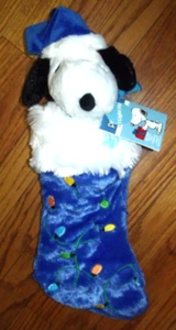 MEDIAS DE NAVIDAD PEANUTS SNOOPY AZUL ILUMINAR LINUS Y CANCIÓN DE LUCY NUEVAS CON ETIQUETAS - Imagen 1 de 2
