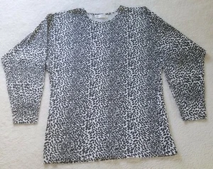 Ropa deportiva Sys ~ Top de manga larga para mujer~ Talla L~ Negro, Blanco~ Estampado de animales~ De colección - Imagen 1 de 7