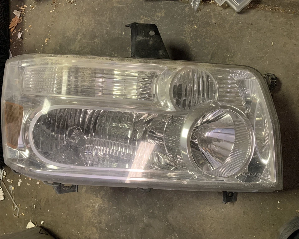 2004-2010 年 INFINITI QX56 右乘客侧 XENON HID 头灯组件 原始设备制造商 — 第 1/4 张图片