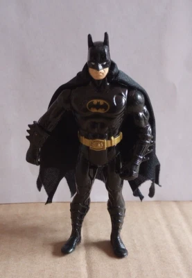 Figura de acción Kenner 1990 Thunderwhip Batman Dark Knight Collection de colección DC Foto 1 de 4