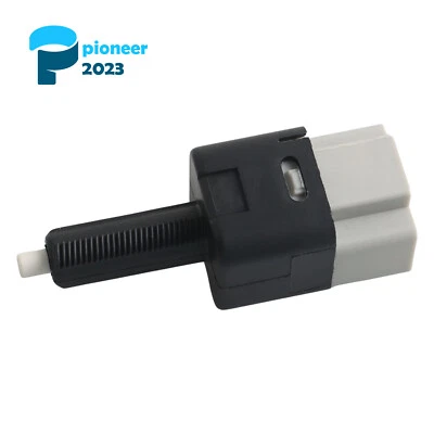 Interruptor sensor lámpara de freno compatible con Pathfinder 2017-2020 Nissan 25320AX11A Foto 1 de 4