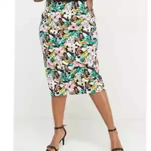NWTS Lane Bryant Floral Print Pencil Skirt Career Workwear Business Size 20 - Picture 1 of 5