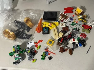 Mixed Lego PARTS LOT & more (many UNIQUE ITEMS!) Hodge-Podge! SEE PIX!!!! - Foto 1 di 7