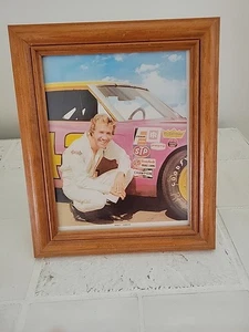 Gerahmtes Marty Robbins Rennfoto im Rahmen. Cooles Stück. - Bild 1 von 2