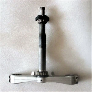 PIASTRA STERZO FORCELLA INFERIORE BURGMAN 650 2003 2012 HANDLEBAR FORK FIXING  - Picture 1 of 4