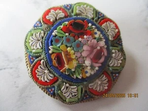 VINTAGE MIKROMOSAIK ITALIENISCH, BROSCHE, FLORAL, 3 CM 3 MM CM QUER, - Bild 1 von 5