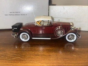 1930 Pierce-Arrow Model B Diecast Car 1:32 Signature - Picture 1 of 7