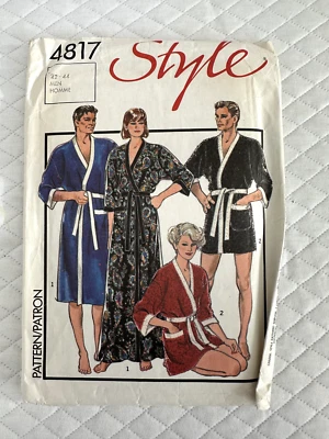 Vintage Style Dressing Robe size 42-44 Sewing Pattern - Image 1 of 3