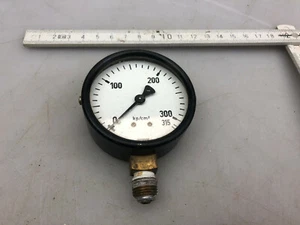 Altes Einbau Messinstrument Metall WIKA  kp/ cm² 40er 50er /47 - Picture 1 of 5