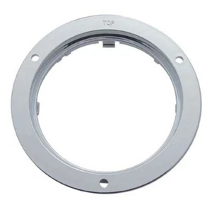 United Pacific 10500 - Chrome 4 Inch Snap On Light Flange - Imagen 1 de 1