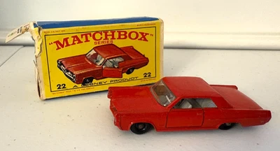 Vintage Matchbox Lesney No. 22 Black Base BPW Red Pontiac Coupe with Box - Image 1 of 4
