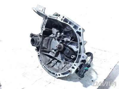 Vauxhall Corsa 5-Gang-Schaltgetriebe 1.2 Benzin 55kW (75 HP) 9812128610 2022 - Image 1 of 4