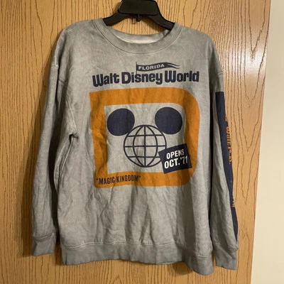 Mujer The Walt Disney World Colección Vaullt Florida Magic Kingdom Gris Med Foto 1 de 4