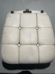 Ford Mustang II Lower Front Seat 74 75 76 77 8 Mustang II SEAT OEM - Bild 1 von 6