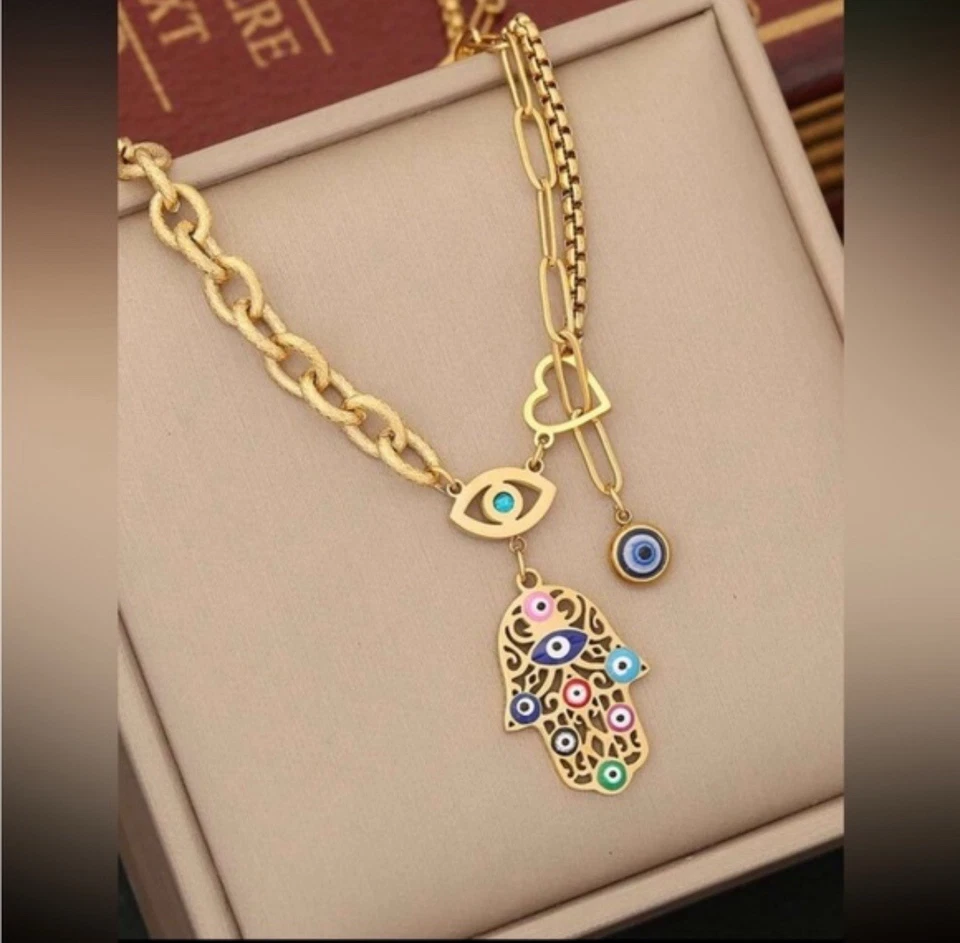 Nuevo collar de cadena Lariat con dije de mal de ojo azul adornado en oro y varios Hamsa Foto 1 de 1