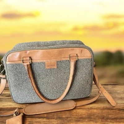 Vintage Hartmann Tweed Leather Duffle Bag Carry-On Weekender 14” Mirror. EUC! - Image 1 of 4