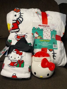 Hello Kitty Christmas 2023 Sherpa blanket bundle - Picture 1 of 5