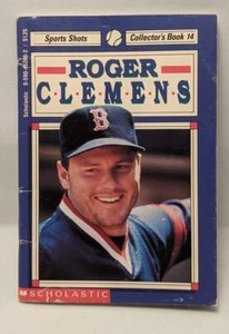 Roger Clemens Scholastic Sports Shots Collector's Book #14 - Imagen 1 de 2
