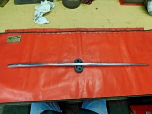 MG Midget, Original Hood Trim Spear, Chrome, 61-68 !! - Foto 1 di 2