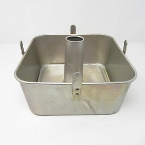 Square Comet Angel Food Cake Pan 2 Piece 9" Aluminum Bundt Tube with feet - Picture 1 of 12