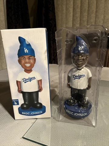 Magic Johnson Gnome Bobblehead Los Angeles Dodgers SGA /2016 Cover