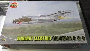 Airfix 1/48th Scale English Electric Canberra B (I) 8 Kit No. A10102 in Open Box - Photo 1 sur 3