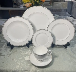 Raro Waterford Cristal China Vasca 6 Piezas Ajuste de Lugar Descontinuado De Colección - Imagen 1 de 21