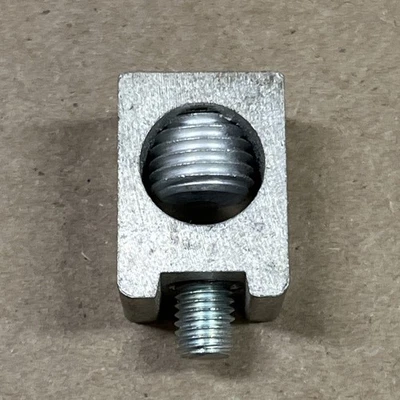 Kit de terminales SQ-D LK100AN, tuerca Add-A para tierra de equipo #6-2/0 AWG Square-D Foto 1 de 4