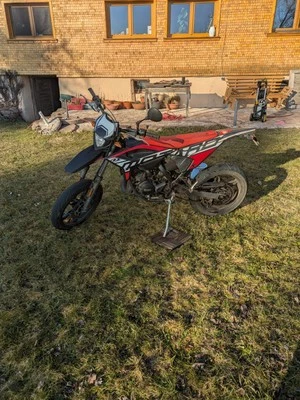 Beta RR50 (2021)PS:4 Kilometerstand:11900KM Verkaufspreis ist 2500€ - Bild 1 von 4